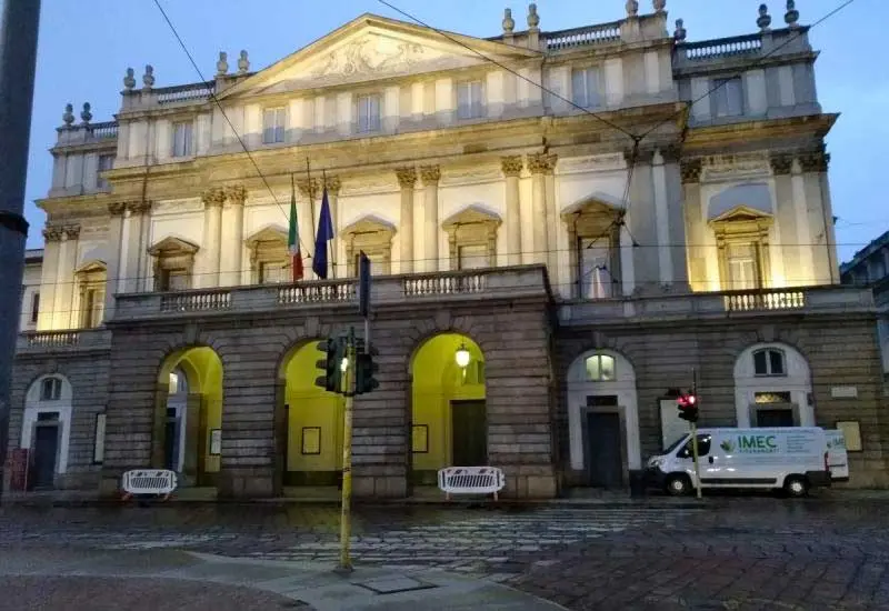 Risanamento delle tubazioni pluviali della Scala di Milano con sistema relining
